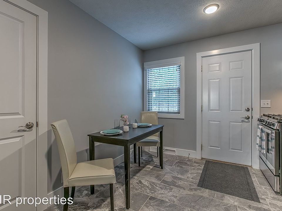2nd image of 37 Bluff St #8385368