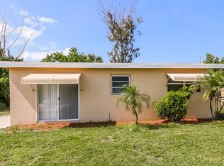 5641 Honeysuckle Dr, West Palm Beach, FL 33415