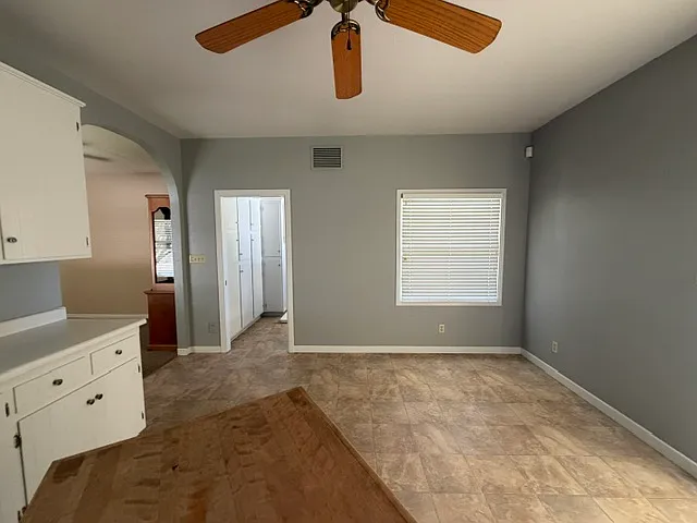 4501 Paradise Rd — Photo 2