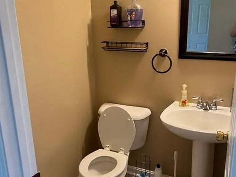 6914 Grand Oaks Ct — Photo 2