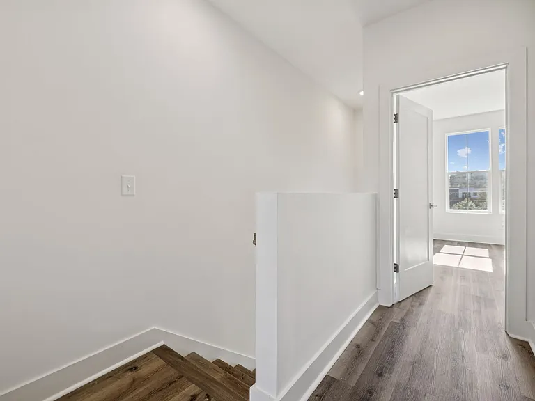 100 Stella Dr #100 — Photo 23