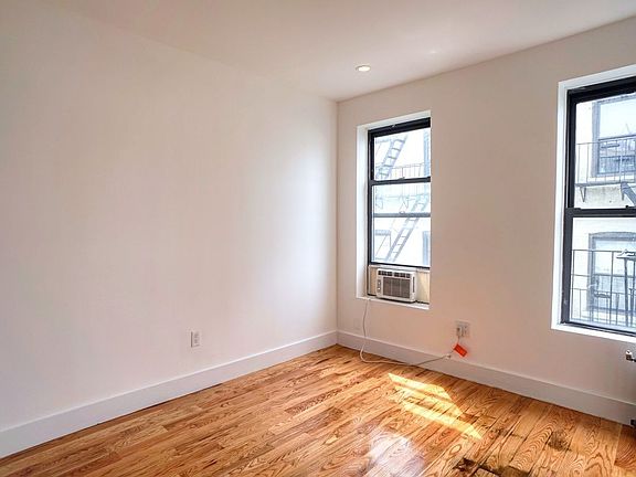 4th image of 310 12th St #4L