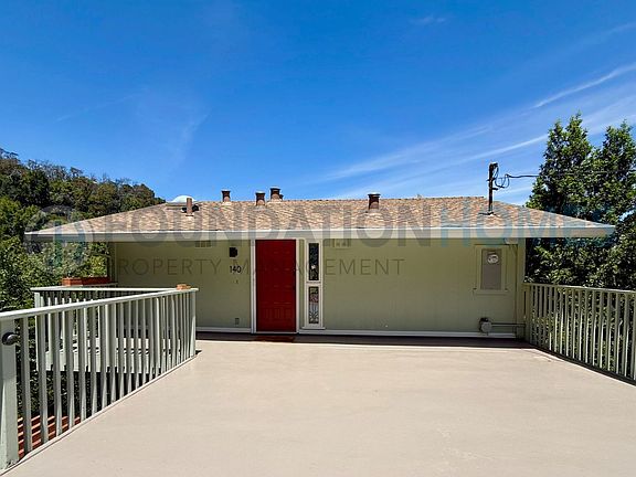 2nd image of 140 Redwood Rd