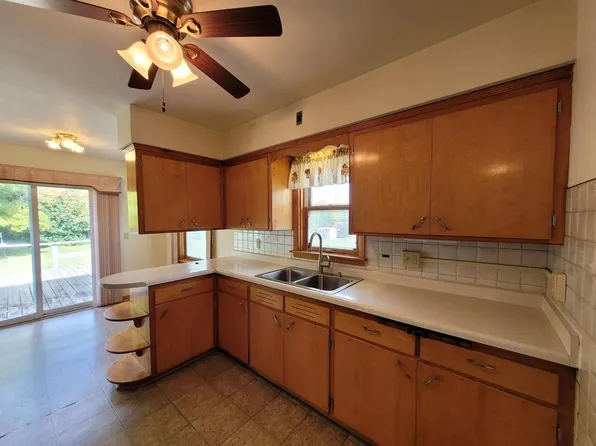 13600 West Honey LANE, New Berlin, WI 53151