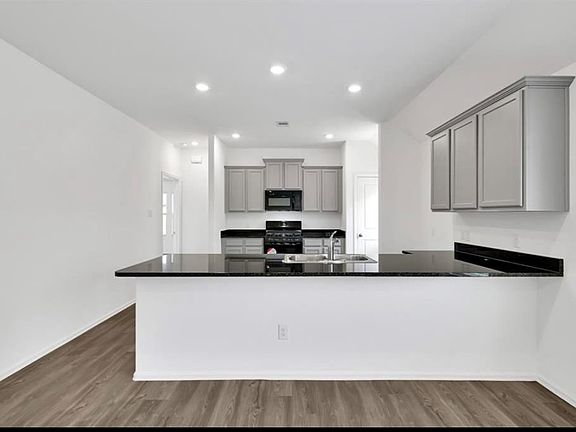 5th image of 18932 Caney Forest Dr