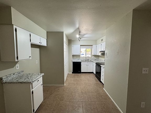 4th image of 5723 N 68th Dr