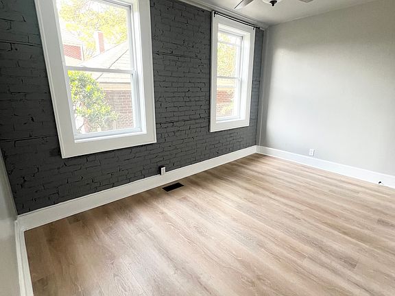 3rd image of 1411 Leigh St APT 2B