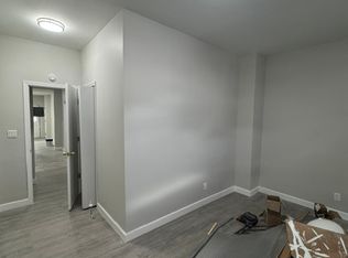 150 Waverly St #1R, Yonkers, NY 10701