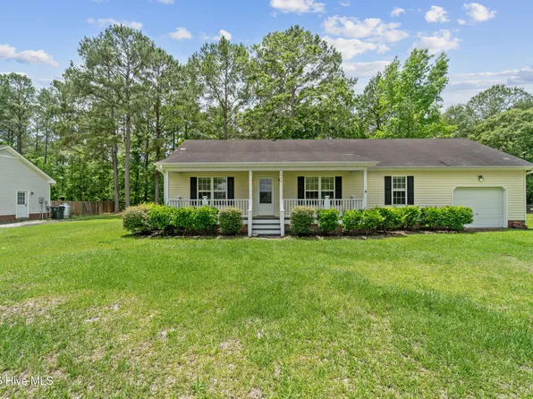 2281 Catherine Lake Road, Richlands, NC 28574
