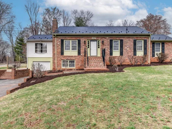 586 Kenmore Rd, Amherst, VA 24521