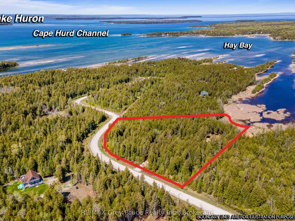 228 Corey Cres, Northern Bruce Peninsula, ON N0H 2R0