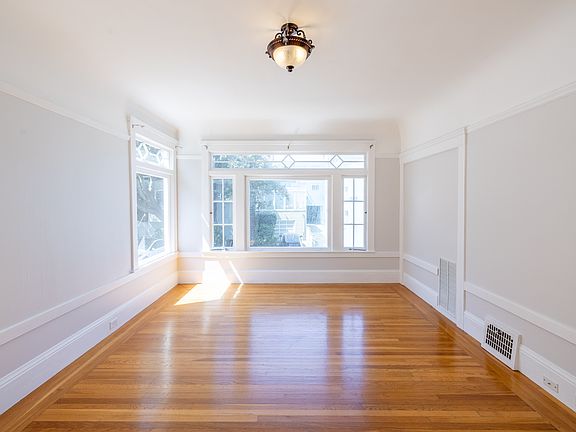 3rd image of 1404 Willard St #4
