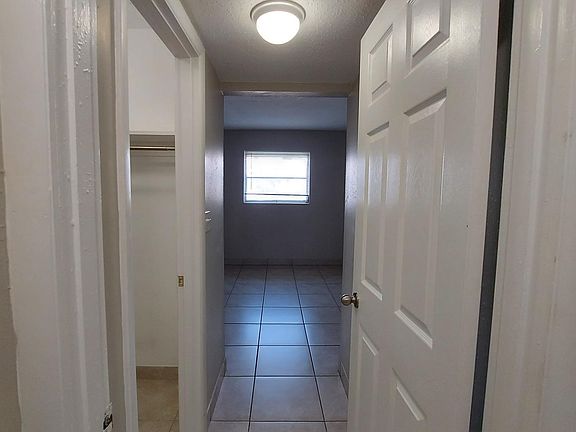 5th image of 1852A Golf View Ave #10850249