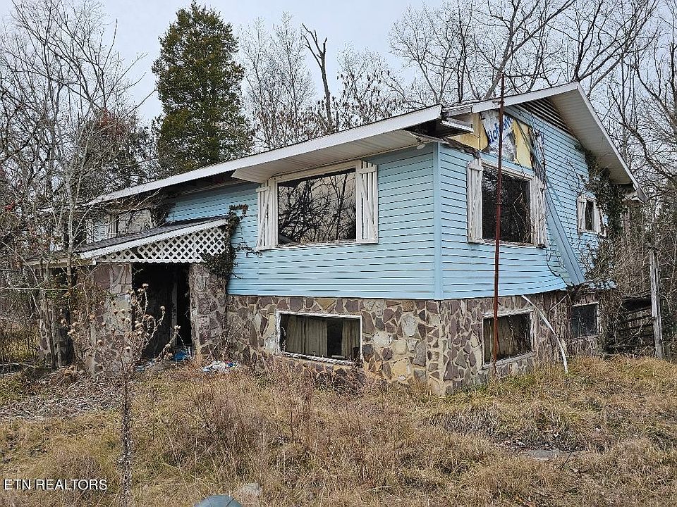 1st image of 282 Richards Rd