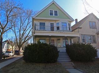 2600 S 9th St, Milwaukee, WI 53215