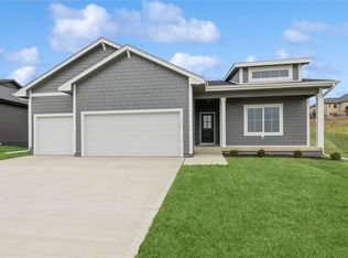 1615 Hackenberry Pl, Granger, IA 50109