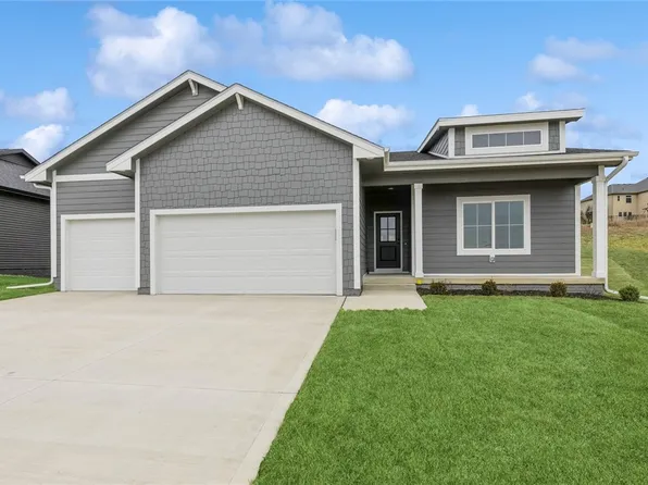 1615 Hackenberry Pl, Granger, IA 50109