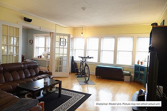 2nd image of 1812 E Belleview Pl APT 28