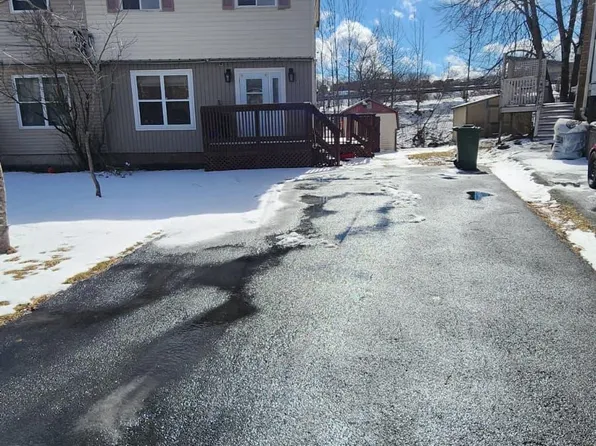 40 Gordon Ct, Halifax, NS B4E 1W6