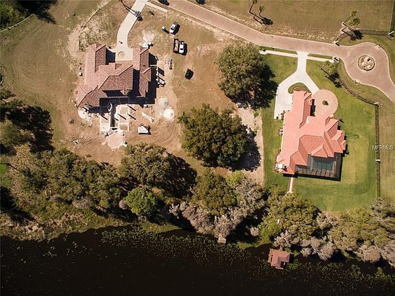 2nd image of 18711 Cypress Shores Dr