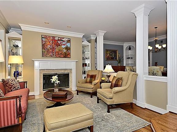 4th image of 4471 Greenwich Pkwy NW