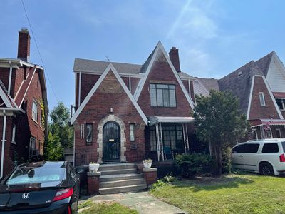 17150 Santa Rosa Dr APT 2, Detroit, MI, 48221
