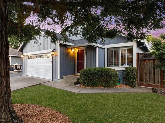 3rd image of 9279 Cordellia Lane