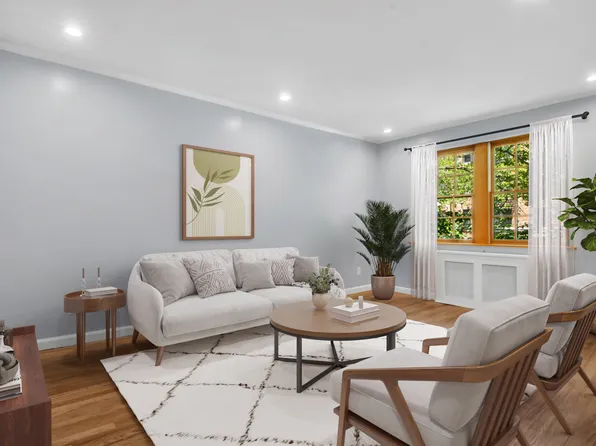 47-18 Skillman Avenue image 8 of 15