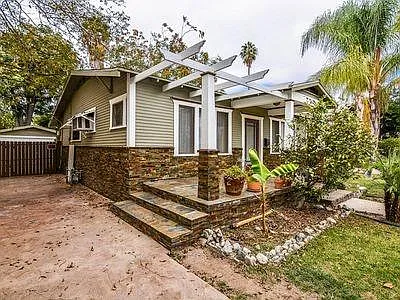 505 Porter Street — Photo 2