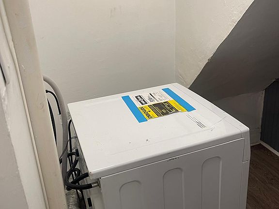 3rd image of 26 Ella St APT 3