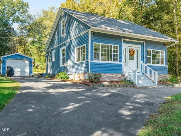 183 Maple Avenue, Schenectady, NY 12302