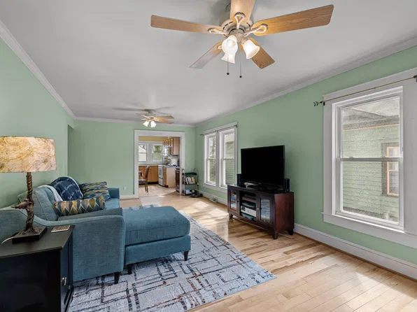 907 Arnette Ave, Durham, NC 27701