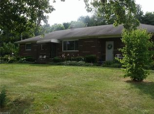 1226 Magdalyn Dr, Akron, OH 44320