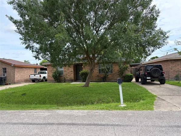 8842 Barton St, Houston, TX 77075