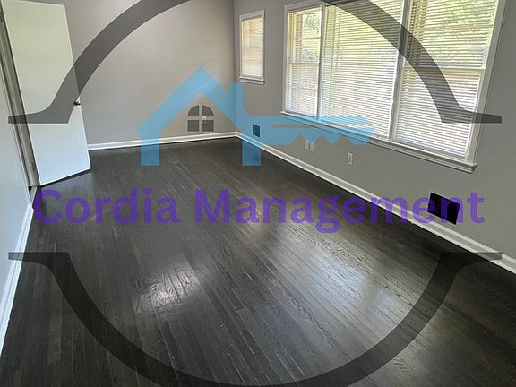 5th image of 203 Meador Way SE