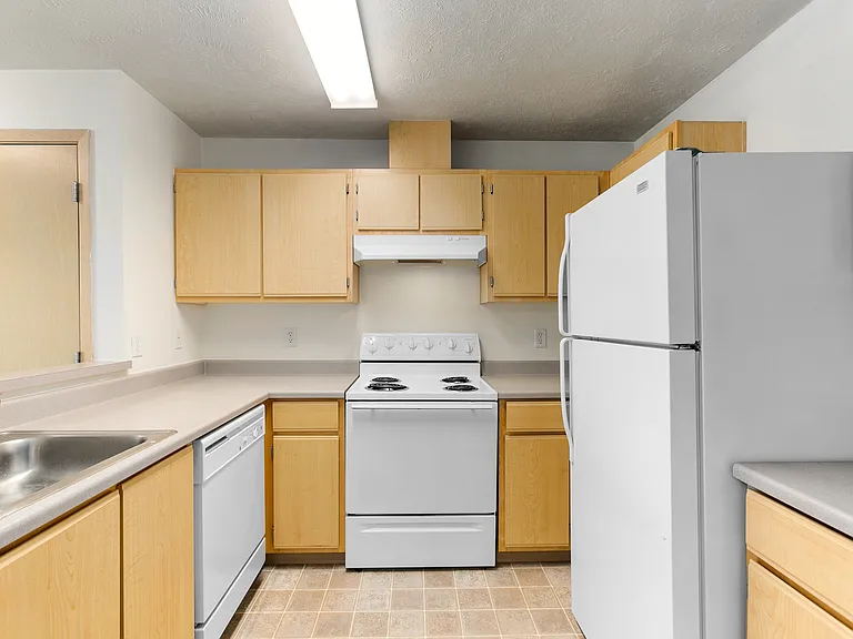 Barrington Place Apartments — Photo 12