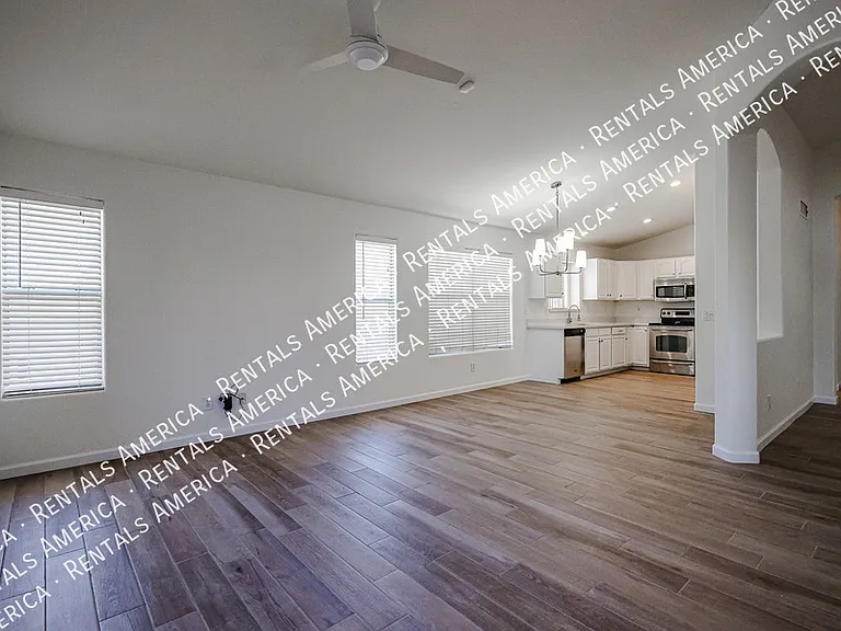 2276 S Bahama Dr — Photo 29