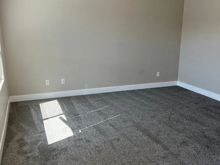 3239 S 840 E #27 — Photo 3