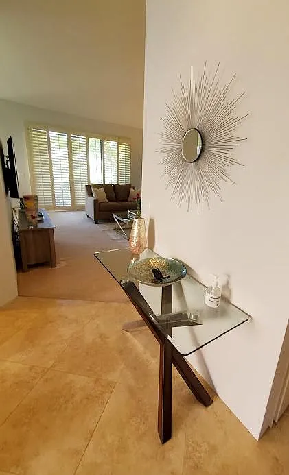 3 bed, 1627 sqft, $8,800 — Photo 3