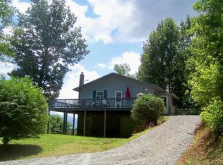 392 Paul Rice Rd, Franklin, NC 28734