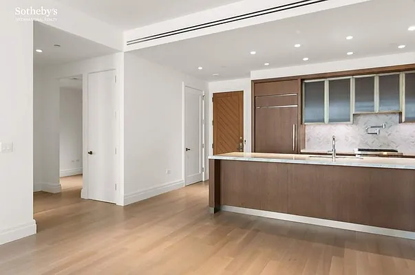 Rented by Sotheby's International Realty | media 16