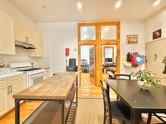 3rd image of 183 Troutman St #1