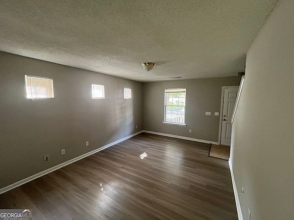 3rd image of 3385 Sable Chase Ln