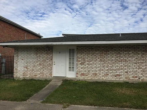 7704 Downman Rd Photo 1