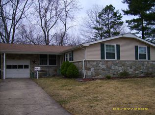 141 E Saint Andrews Dr, Mount Laurel, NJ 08054