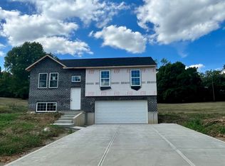 115 Summerfield Dr, Dry Ridge, KY 41035