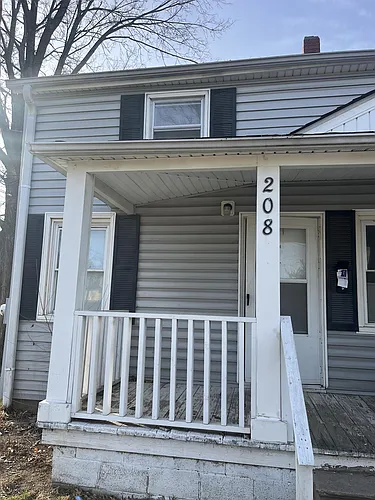 208 S Washington Ave #A Photo 1