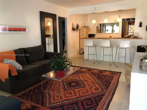 1160 SW 22nd Ter, Miami, FL 33145