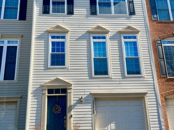 13513 Lavender Mist Ln, Centreville, VA 20120