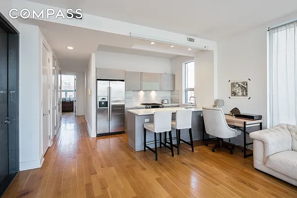 Rented by Compass | media 23